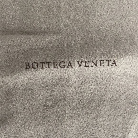 2 Bottega Veneta dust bags - Picture 2 of 4